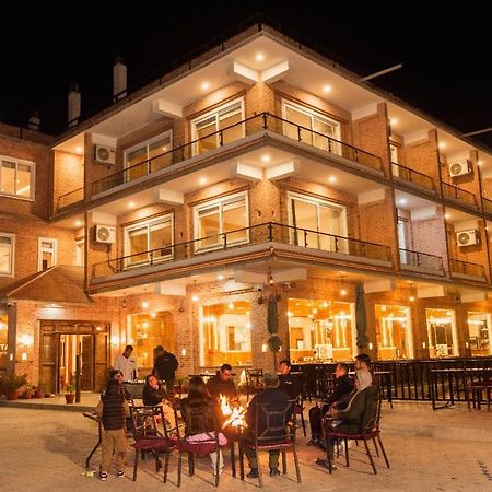 Hotel Chautari Pvt Ltd Nagarkot Esterno foto