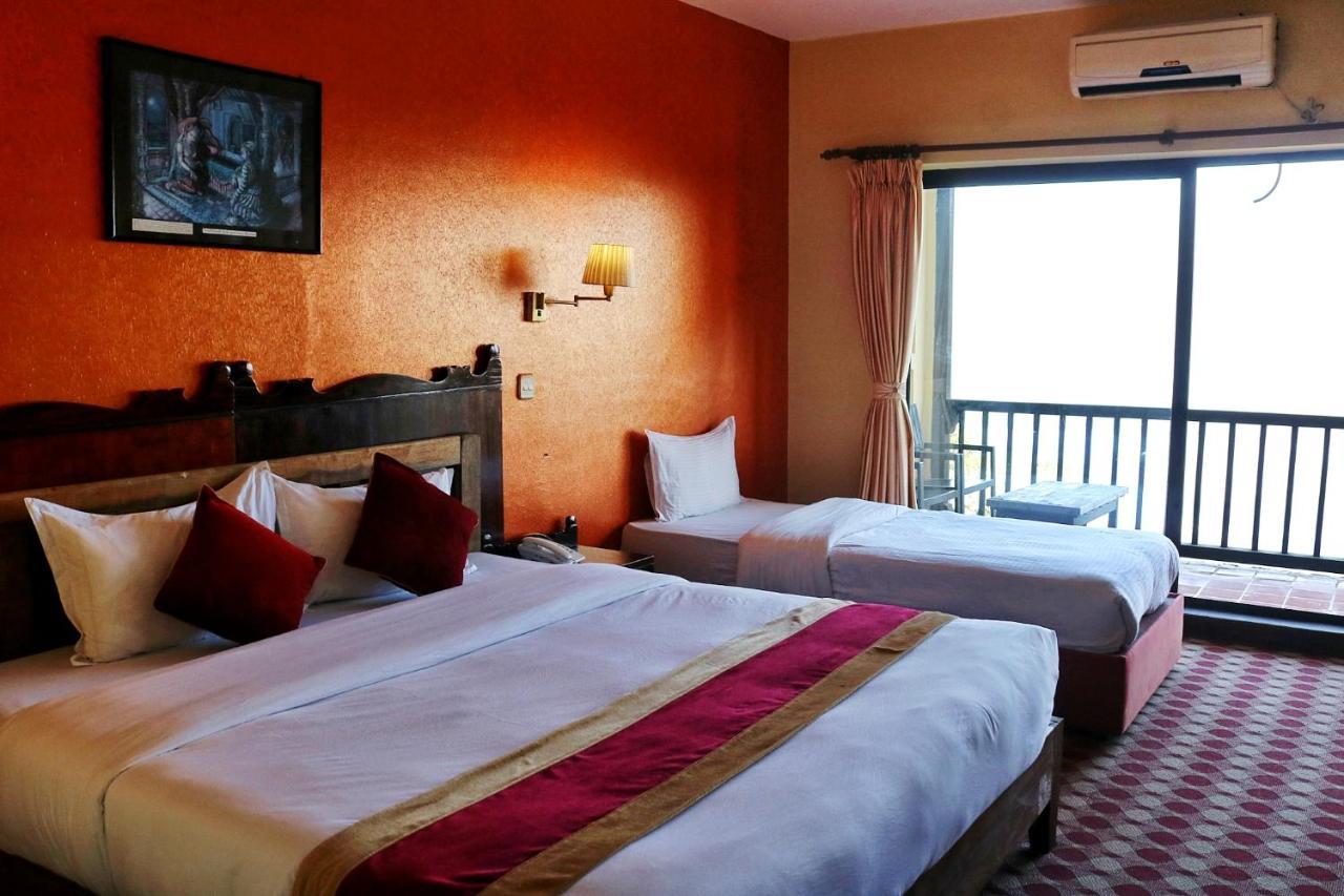 Hotel Chautari Pvt Ltd Nagarkot Esterno foto