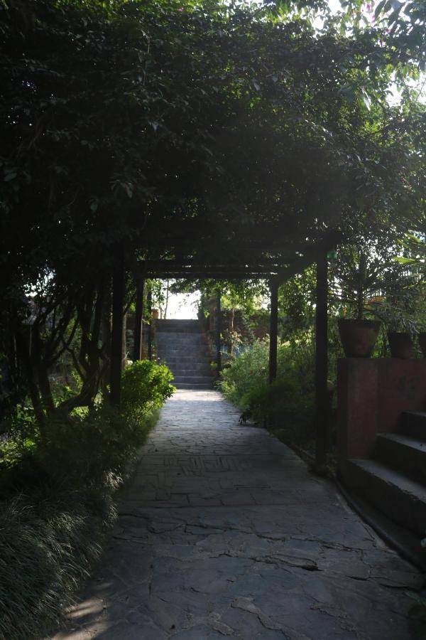 Hotel Chautari Pvt Ltd Nagarkot Esterno foto