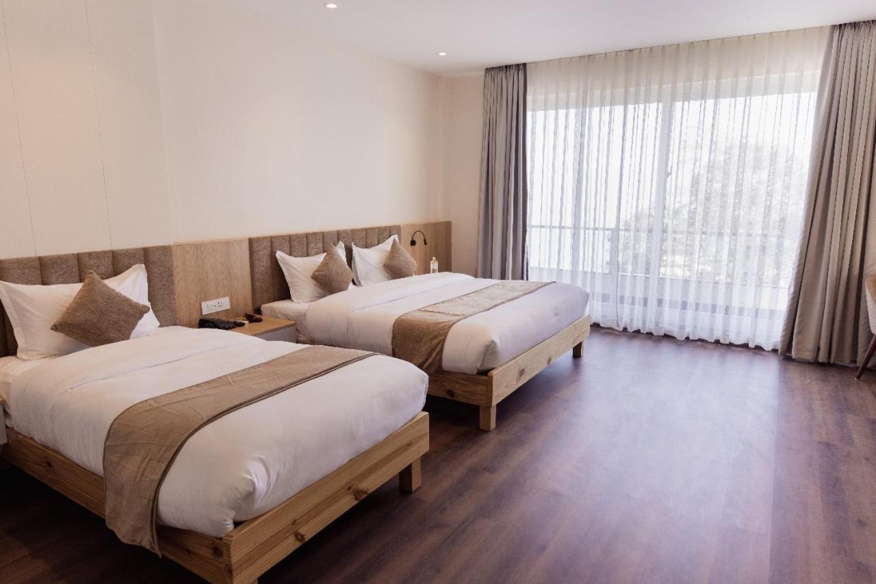 Hotel Chautari Pvt Ltd Nagarkot Esterno foto