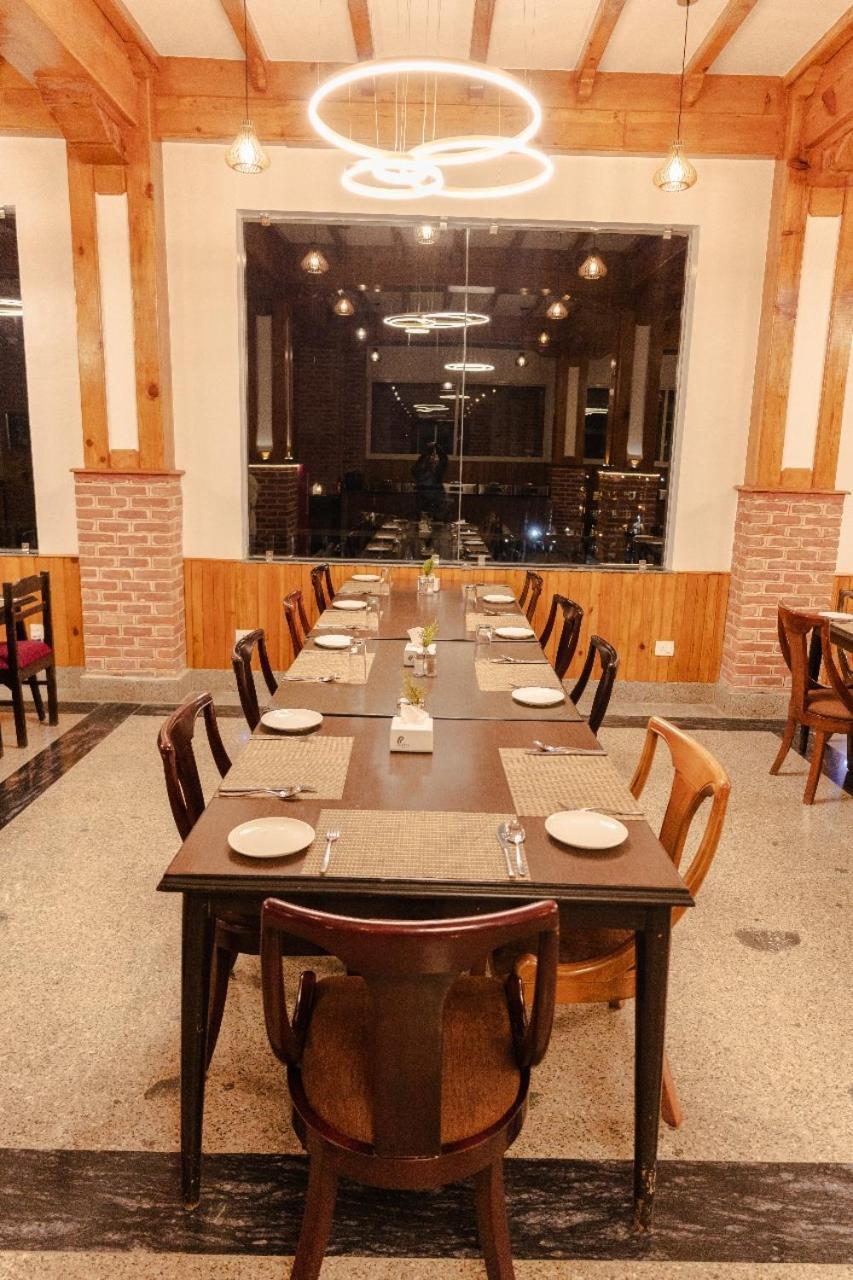 Hotel Chautari Pvt Ltd Nagarkot Esterno foto